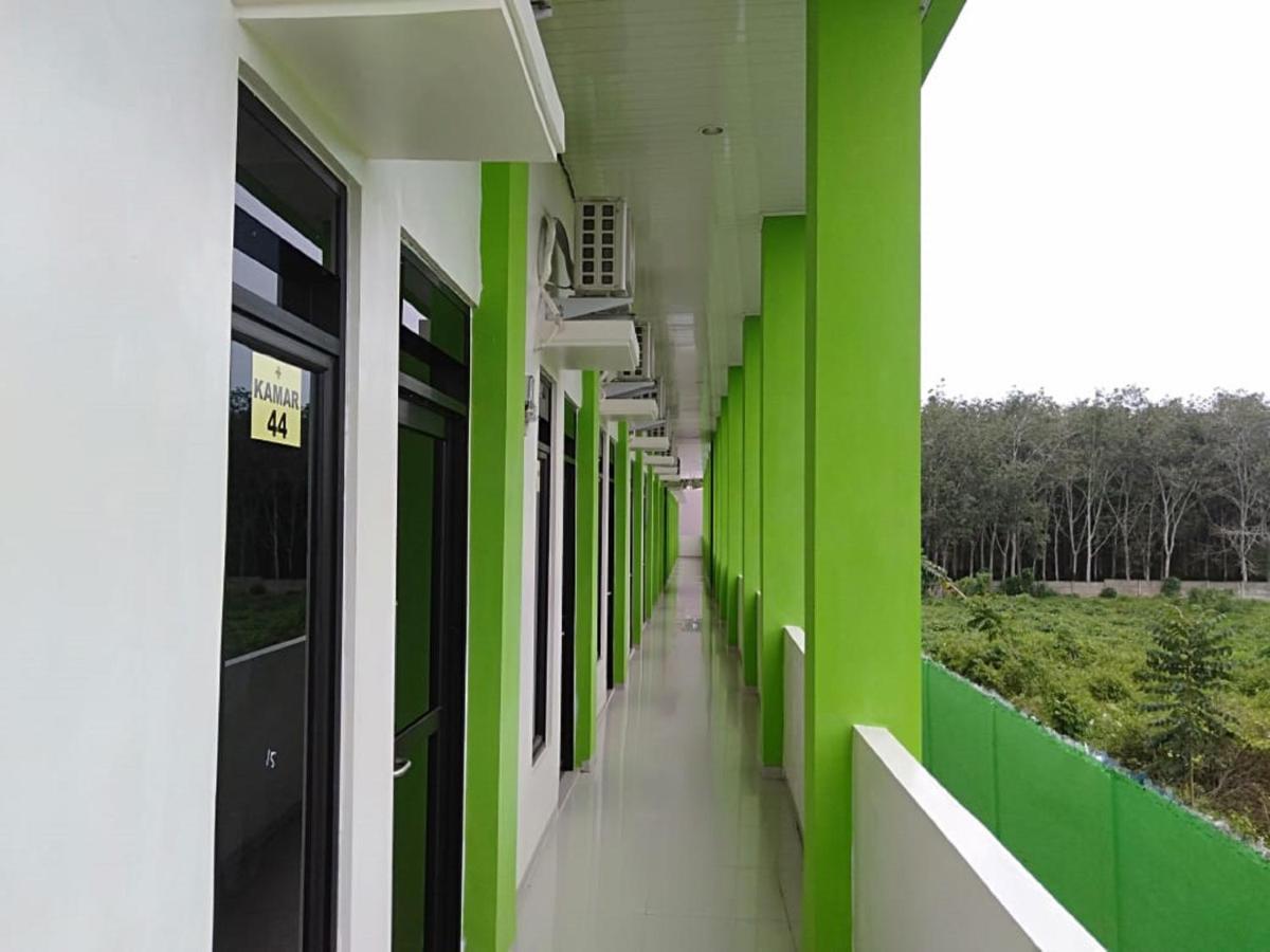 Oyo 90930 Hana Hani Hotel Bandar Lampung
