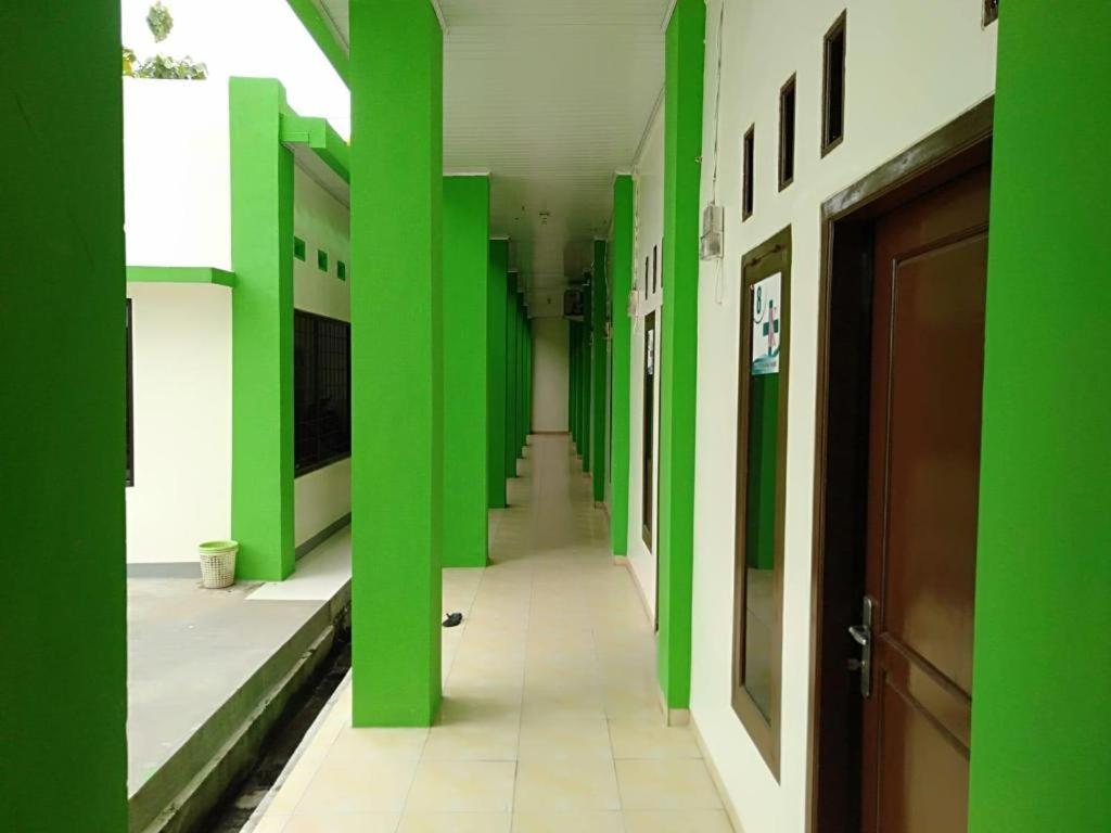 Oyo 90930 Hana Hani Hotel 2*